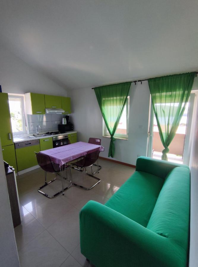 Panorama Sunset Apartments เซรส ภายนอก รูปภาพ