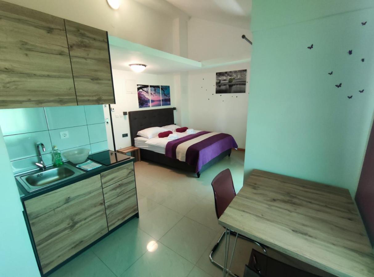 Panorama Sunset Apartments เซรส ภายนอก รูปภาพ